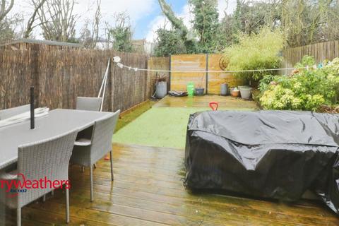 90 Stables Way, Wath Upon Dearne, Rotherham, S63 7DJ