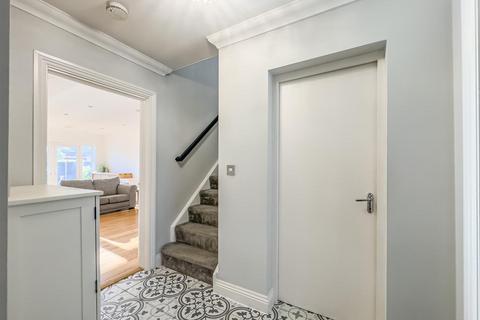 Sunningdale Broom Road, Hullbridge, Hockley, SS5 6HN