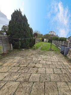 3 bedroom terraced house to rent, Becontree Avenue Dagenham, Dagenham RM8