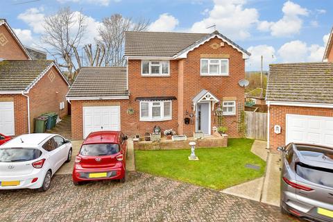 4 bedroom detached house for sale, The Fairway, Sandown, Isle of Wight