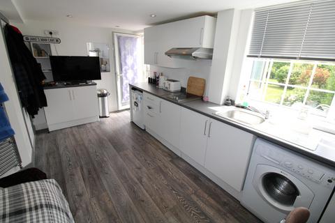 1 bedroom flat to rent, Brizlincote Lane  , Burton upon Trent DE15