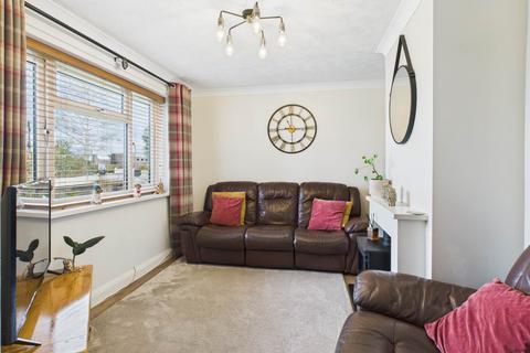 35 Coronation Road, Callington, PL17 7BX
