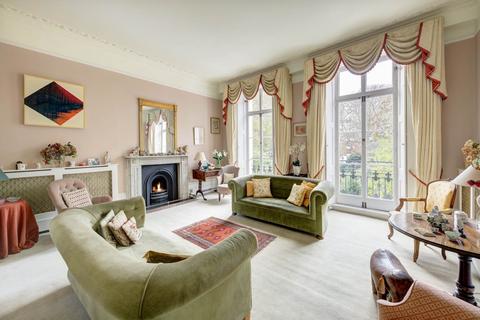 5 bedroom end of terrace house for sale, Norland Square, London