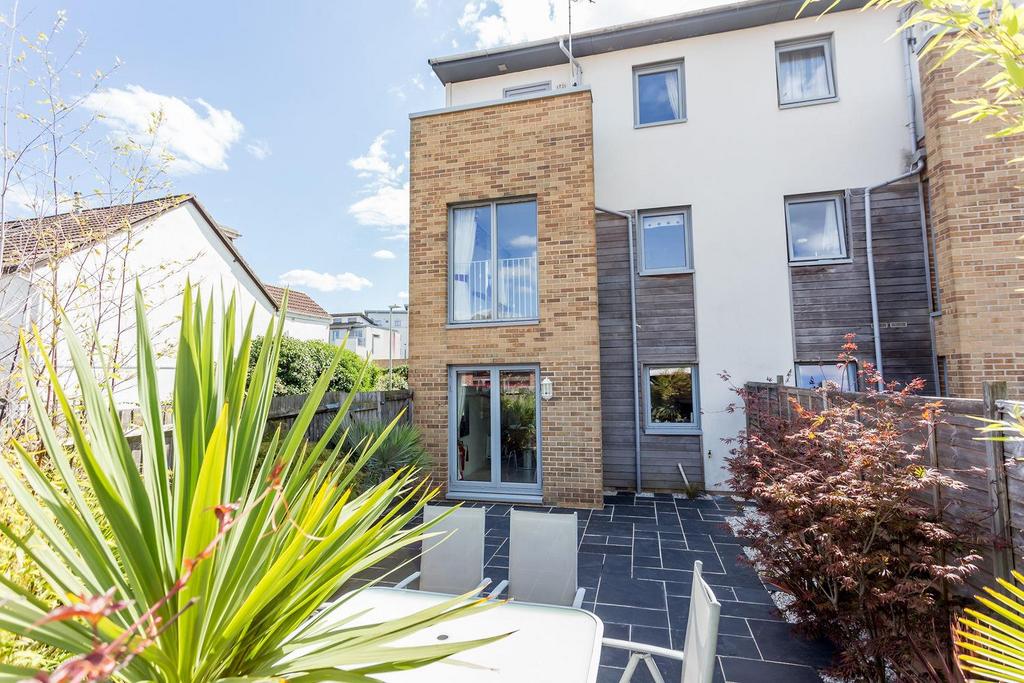 2 Broomhill Way-ph35 web72.jpg