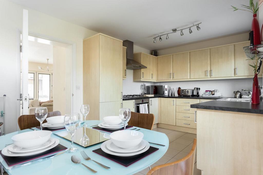 2 Broomhill Way-ph11 web72.jpg
