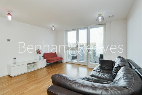 2 bedroom apartment to rent, Myrtle Court,  Baltic Avenue TW8