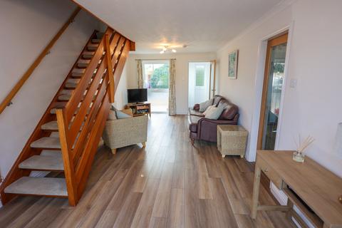 37 Beach Road, Carlyon Bay, St Austell, PL25 3PQ