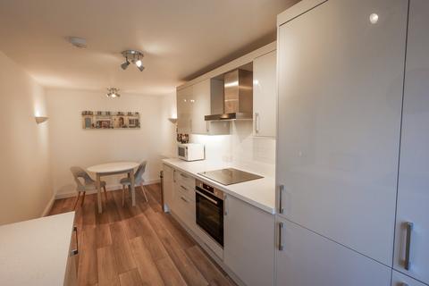 37 Beach Road, Carlyon Bay, St Austell, PL25 3PQ