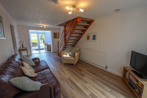37 Beach Road, Carlyon Bay, St Austell, PL25 3PQ