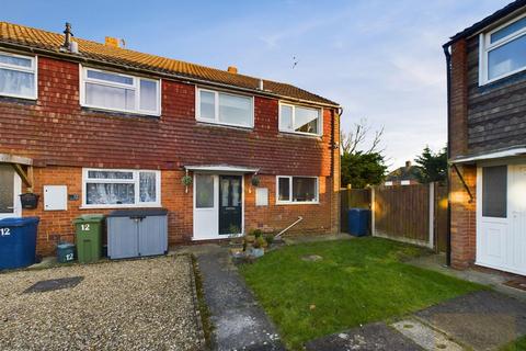 3 bedroom end of terrace house for sale, Westover Court, Gloucester