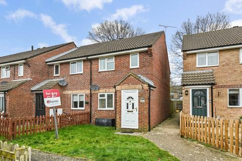 2 bedroom end of terrace house for sale, Thorn Close, Petersfield, Hampshire