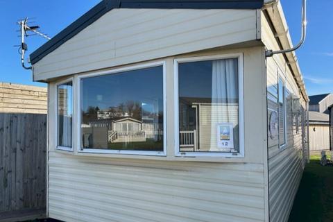 2 bedroom static caravan for sale, Felixstowe Beach, , Walton Avenue IP11