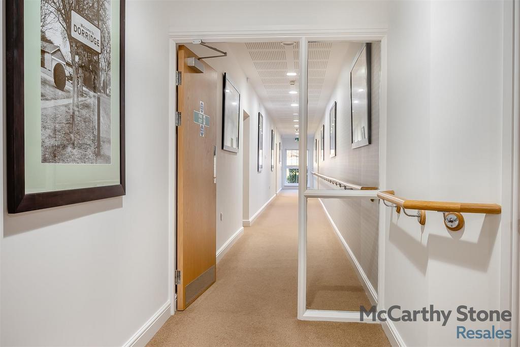 8633915-interior08.jpg