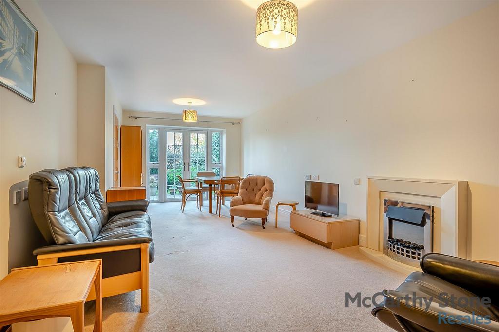 8633915-interior23.jpg