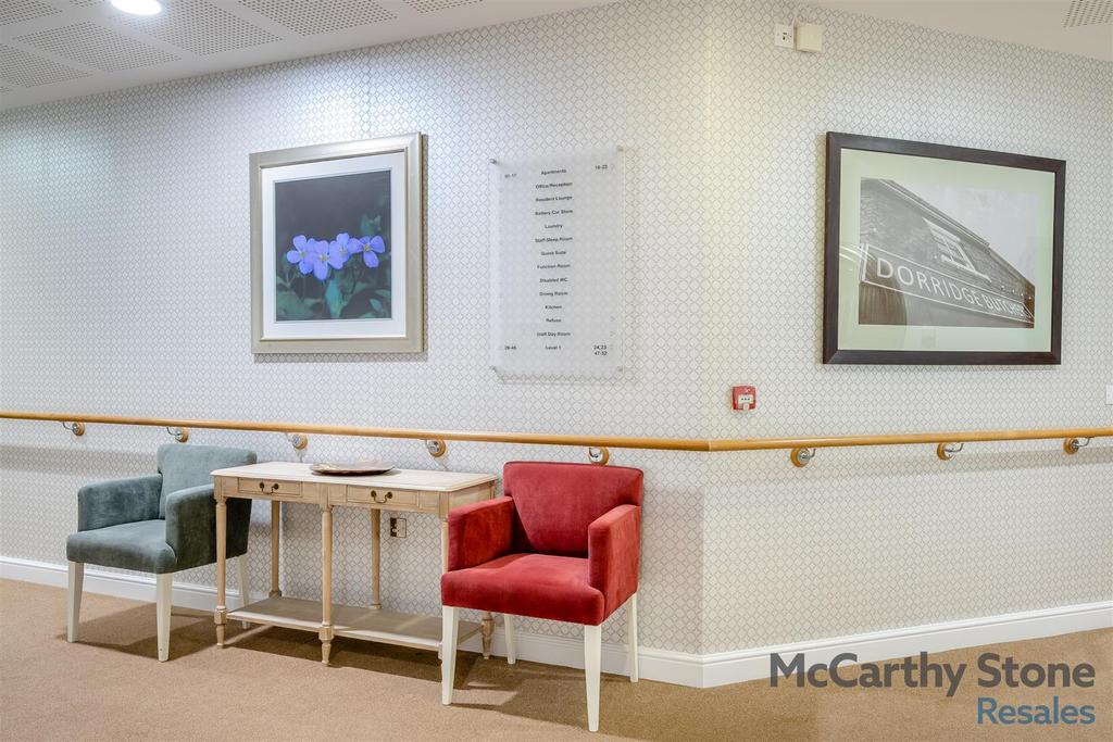 8633915-interior07.jpg