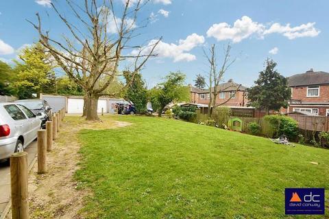 1, Dorset Court, 117 Halsbury Road East, Northolt, UB5 4PZ