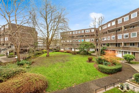 2 bedroom apartment for sale, Augustus Close, Brentford, TW8