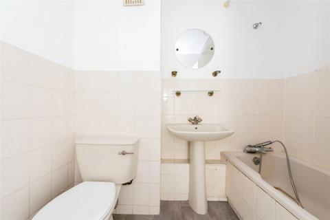 42, Otho Court Augustus Close, Brentford, TW8 8PY