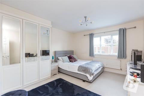 2 bedroom apartment for sale, Deyncourt Gardens, Upminster, RM14