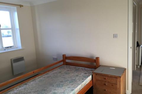 2 bedroom flat for sale, Stonehenge Walk, Salisbury SP4