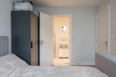 5 Apple Tree Lane, York, YO26 5TL