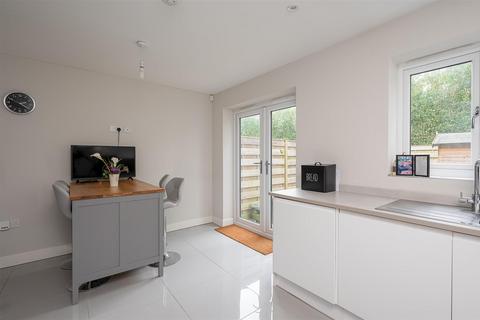 5 Apple Tree Lane, York, YO26 5TL