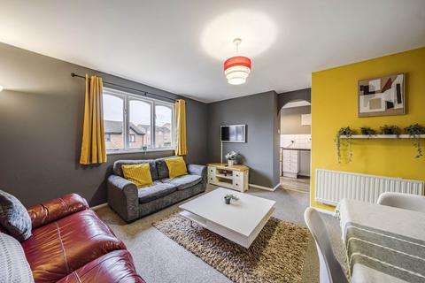 2 bedroom flat for sale, Samuel Close, Donne House, SE14