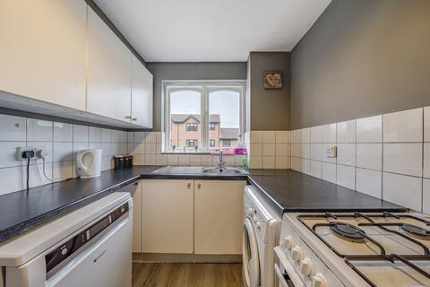 2 bedroom flat for sale, Samuel Close, Donne House, SE14