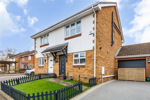 3 Boleyn Close, Chafford Hundred, Grays, RM16 6NU