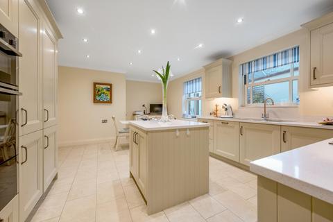 4 Alwyne Close, Oakham, LE15 6HR