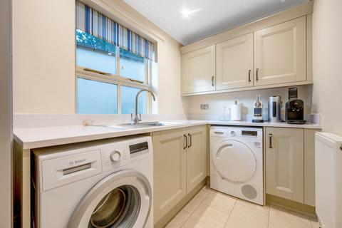 4 Alwyne Close, Oakham, LE15 6HR