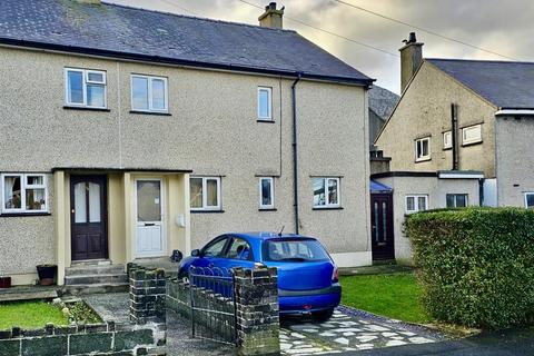 16 Bron Hendre, Trefor, Caernarfon, LL54 5HL