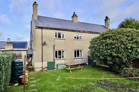 16 Bron Hendre, Trefor, Caernarfon, LL54 5HL