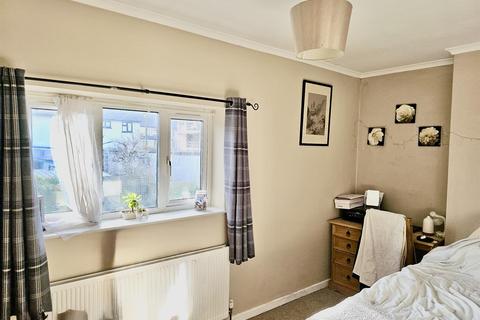 16 Bron Hendre, Trefor, Caernarfon, LL54 5HL