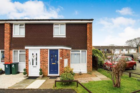 2 bedroom end of terrace house for sale, Holmcroft, Crawley, West Sussex. RH10 6TP