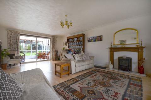 5 bedroom detached house for sale, Tenterfields, Newport