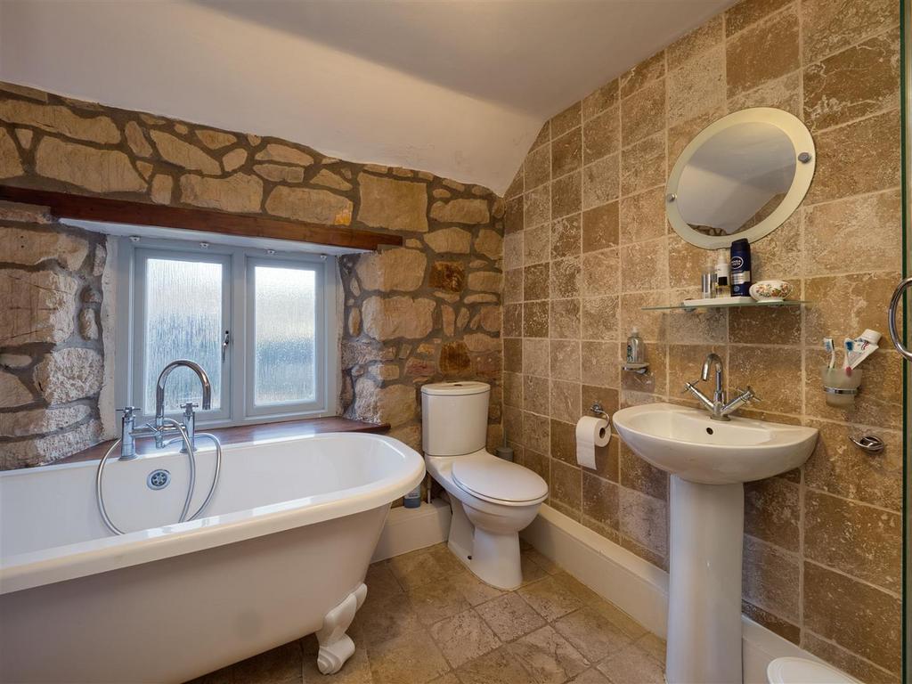 P1101857 hdr.jpg