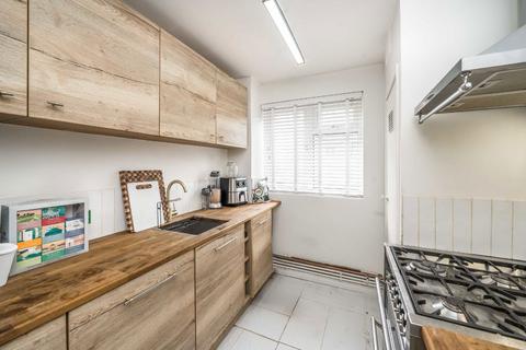 1 bedroom flat for sale, Solon New Road Estate, London SW4