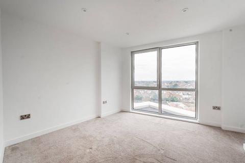 1 bedroom flat to rent, 1A High Mead, Harrow, HA1