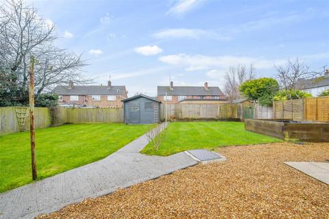 11 Coronation Close, Pewsey, SN9 5ED