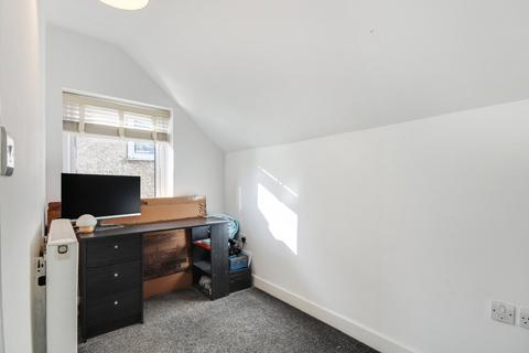 112 Hawthorn Road, Rochester, ME2 2HP