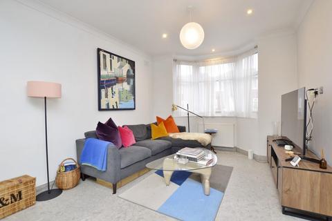 3 bedroom end of terrace house for sale, Ladysmith Road, Canning Town, London, E16 4NR