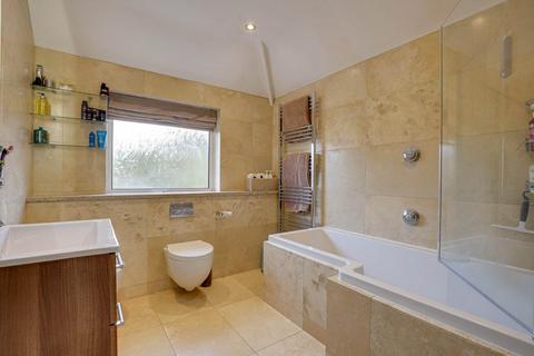 3 Fernbrook Road, Caversham, Reading, RG4 7HG