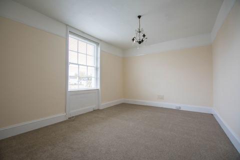 3 bedroom apartment for sale, Top Apartment, Evesham Road, Pittville, Cheltenham, GL52