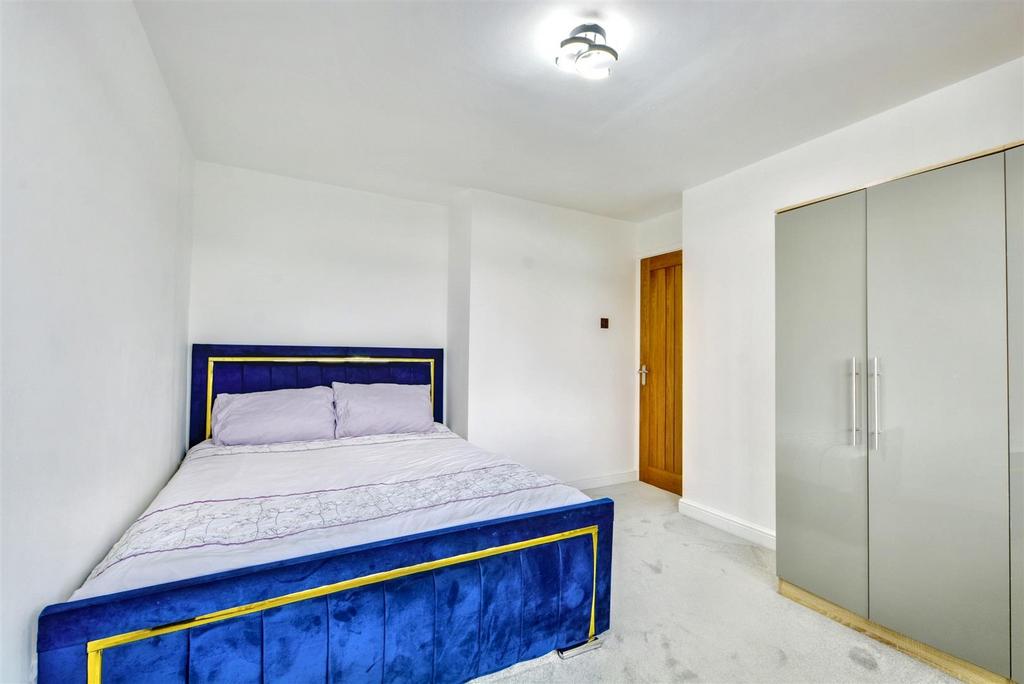 Bedroom 2 2.jpeg