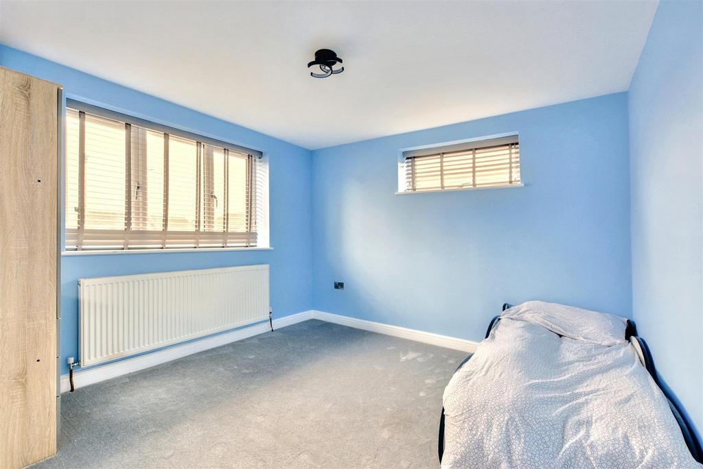 Bedroom 4 1.jpeg
