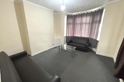 2 bedroom terraced house for sale, Heathcote Road, Gorton