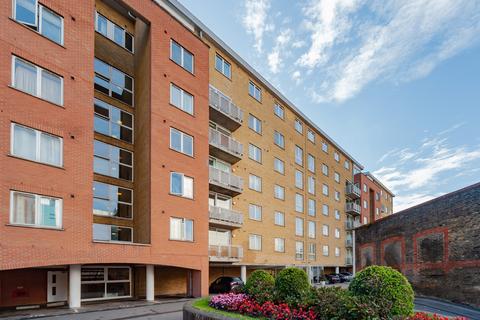 3 bedroom apartment for sale, Regent Court, 1 North Bank, London, NW8