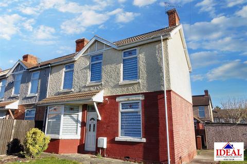 182 The Crescent, Woodlands, Doncaster, DN6 7RG