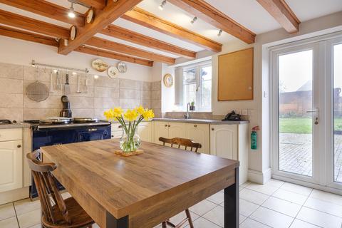 4 bedroom detached house for sale, South Cerney, Gloucestershire, GL7